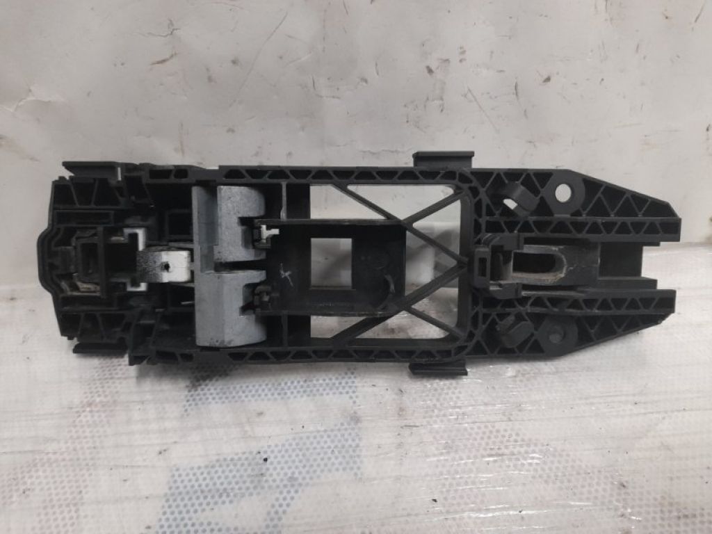 5N0 837 205 M | Ручка двері зовнішня задн. лів. VOLKSWAGEN JETTA USA 10-17 - Фото 2