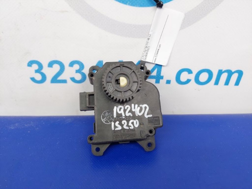 87106-30440 | Моторчик заслонки печки LEXUS IS250/350 05-13 - Фото 3