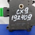 TD14-61-A60 | Моторчик заслонки печки задн. MAZDA CX-9 06-16 - Превью 3