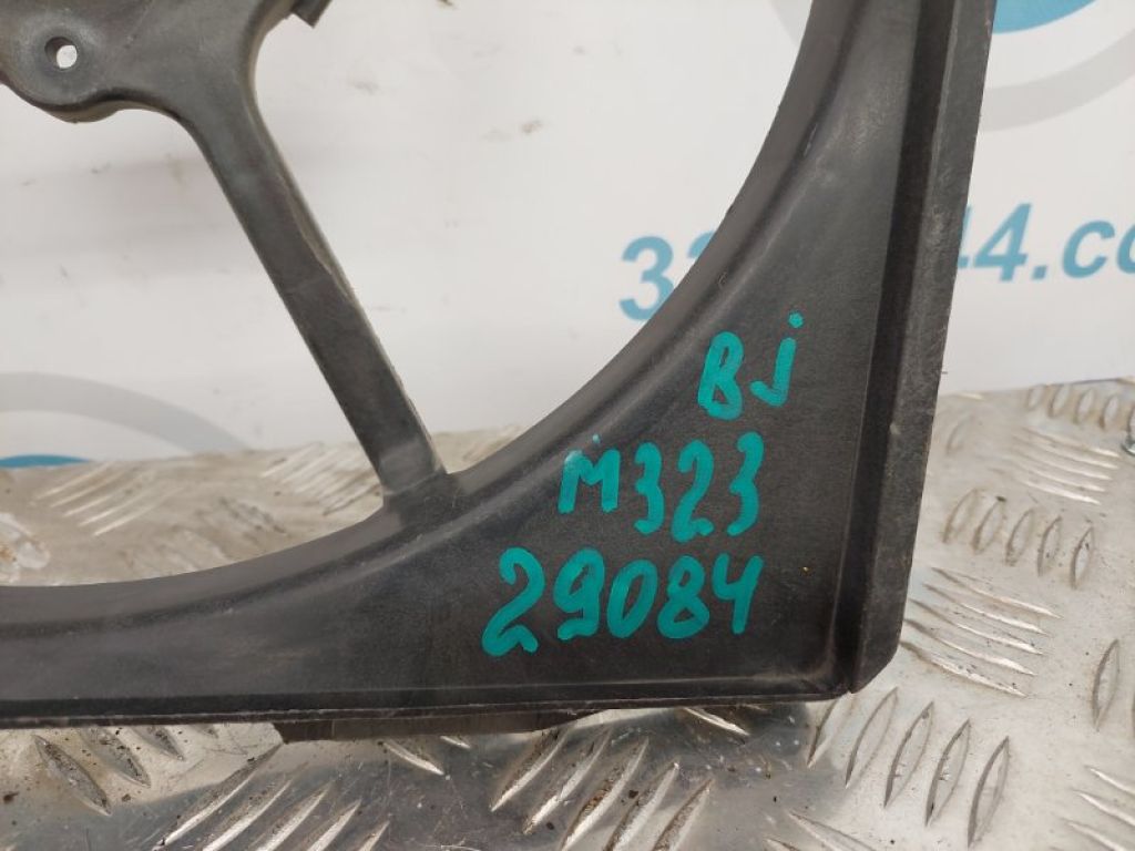 ZM05-15-210A | Дифузор вентилятора основного радіатора MAZDA 323 BJ 98-2003 - Фото 2