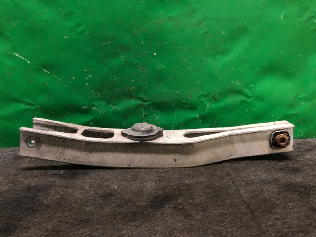 46350-57L00 | Рычаг задней подвески поперечный нижний лев. SUZUKI KIZASHI 09-14 - Фото 4