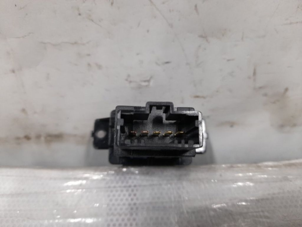 35800-SED-003 | Кнопка закрывания крышки багажника ACURA RDX 12-19 - Фото 4