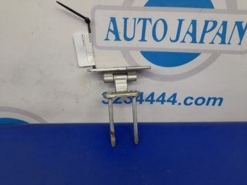 Петля двері верхня задн. лів. TOYOTA TACOMA 02-04