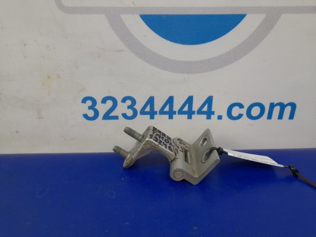 68770-35040 | Петля двери нижняя задн. прав. TOYOTA TACOMA 95-04 - Фото 2