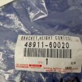 48911-60020 | Кронштейн/крепление компрессора пневмоподвески LEXUS GX470 02-09 - Превью 5