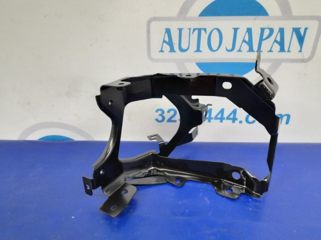 48911-60020 | Кронштейн крепления компрессора пневмоподвески LEXUS GX470 02-09 - Фото 2
