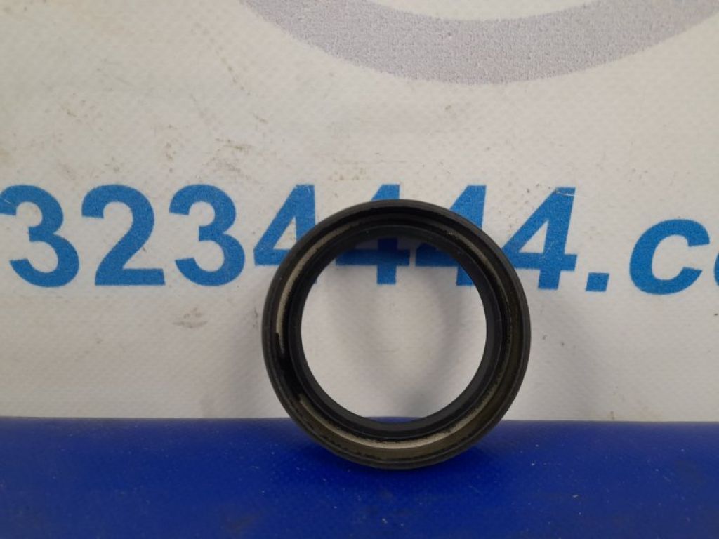 MB109057 | Сальник ступицы MITSUBISHI GALANT 87-93 - Фото 2