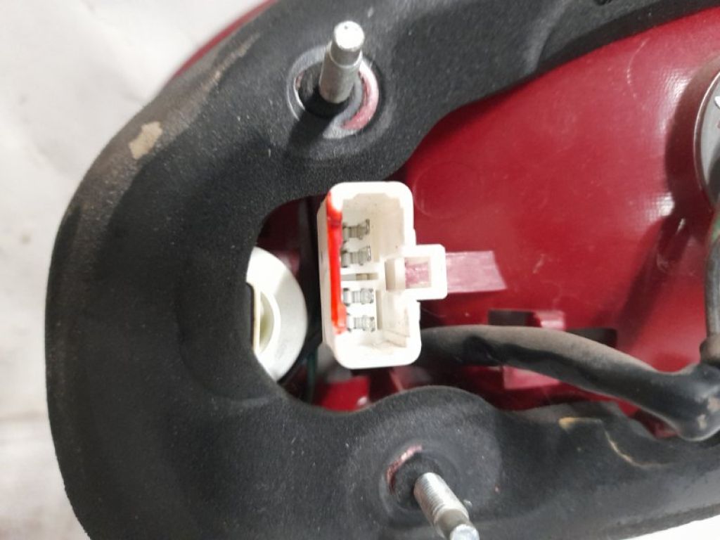 92405-0W050 | Ліхтар внутрішній задн. лів. HYUNDAI SANTA FE (CM) 05-12 - Фото 4