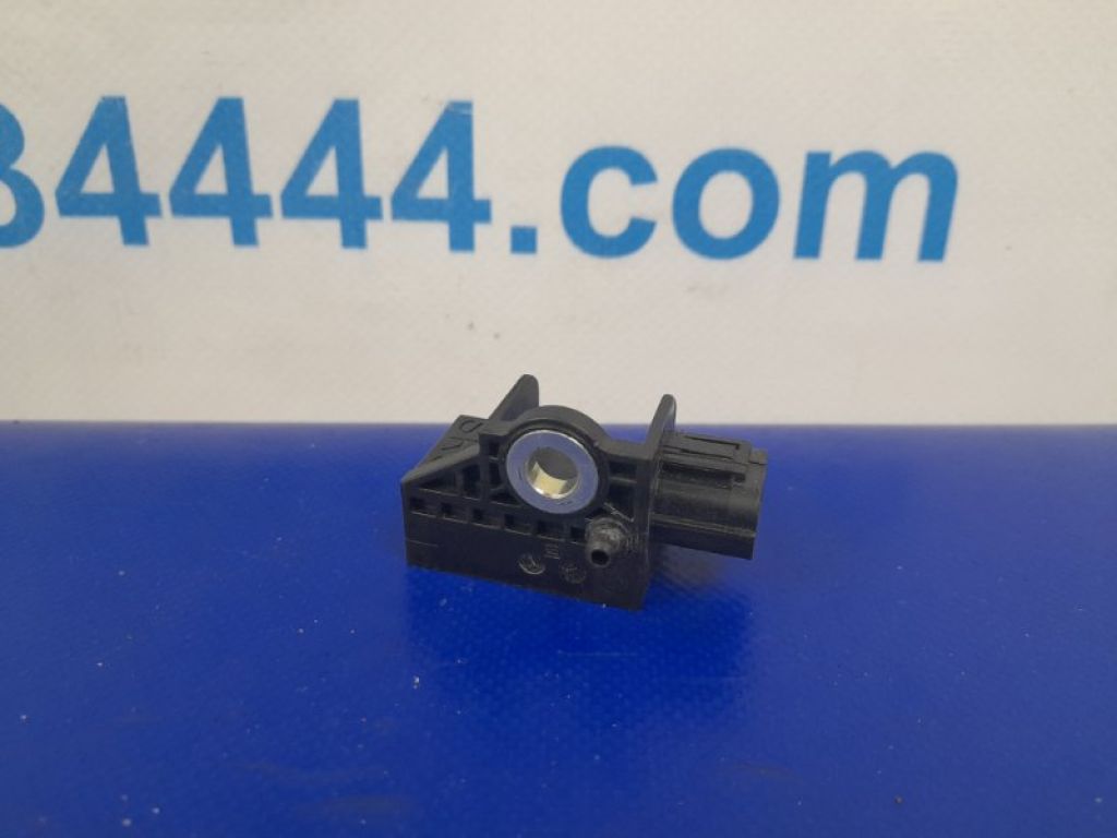 77970-T0A-J01 | Датчик удара ACURA RDX 12-19 - Фото 2