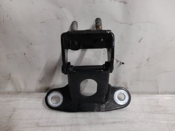 Петля кришки багажника прав. ACURA MDX (YD2) 06-13