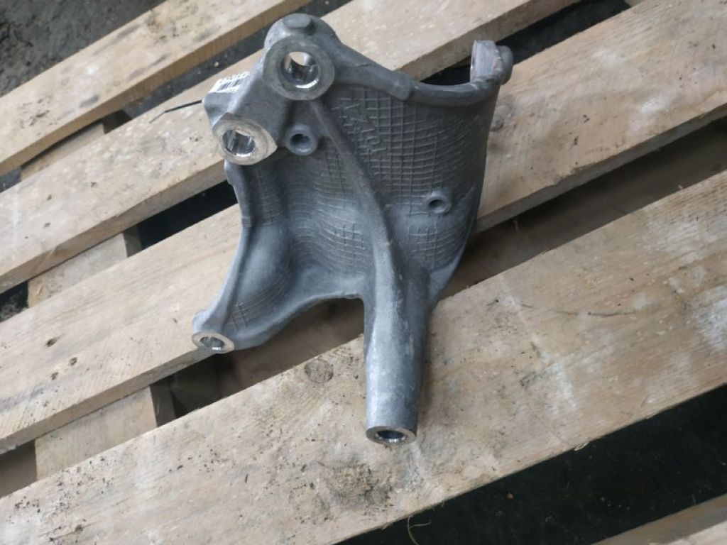 50610-TZ4-A01 | Кронштейн опори двигуна задн. ACURA TLX 14-17 - Фото 2