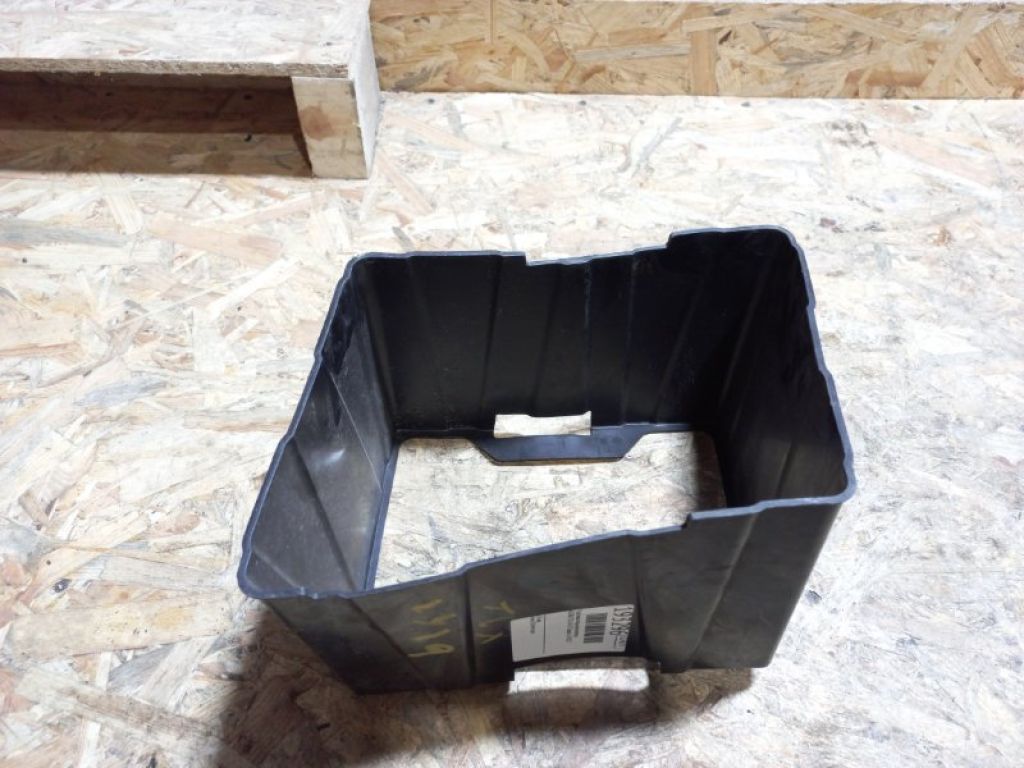 31531-T2A-A10 | Короб акумулятора ACURA TLX 14-17