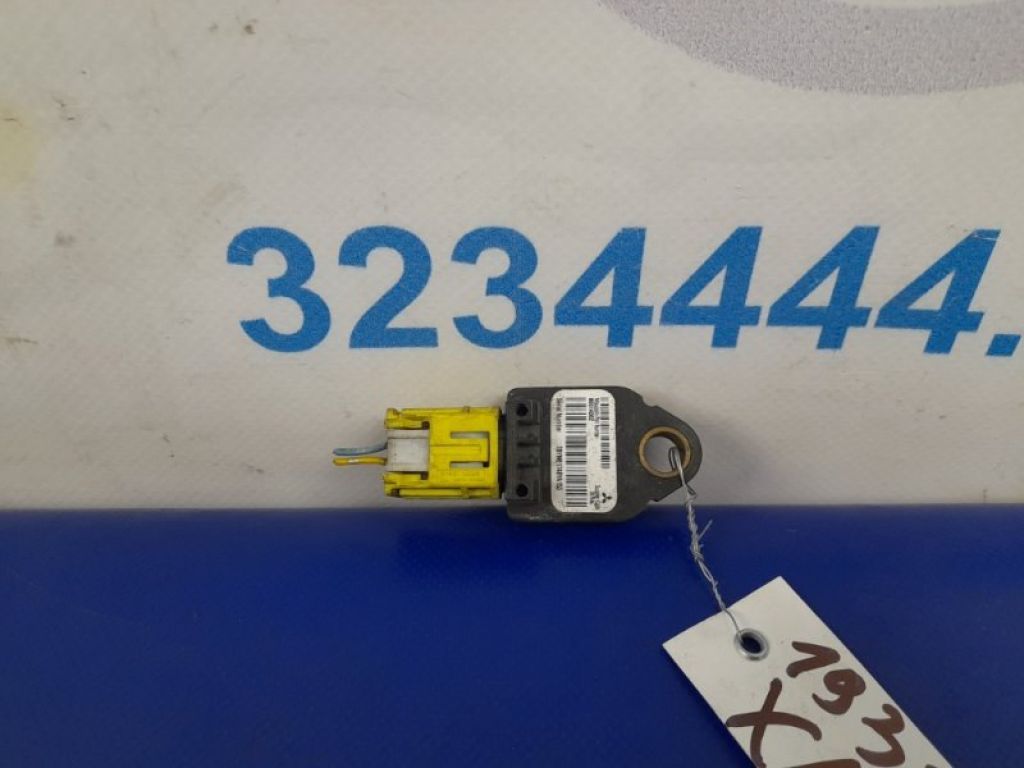 8651A002 | Датчик удару передн. MITSUBISHI OUTLANDER XL 05-13