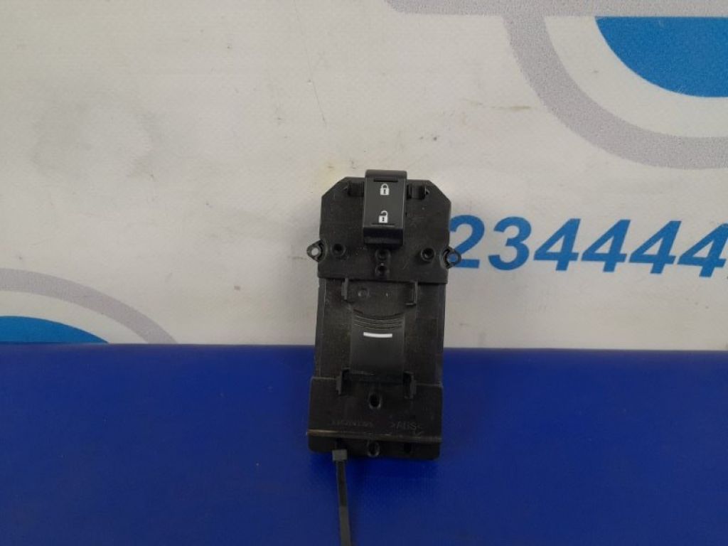 35760-TZ5-A01 | Кнопка стеклоподъемника передн. прав. ACURA MDX (YD3) 13-21