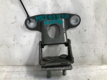 Петля кришки багажника лів. ACURA MDX (YD2) 06-13