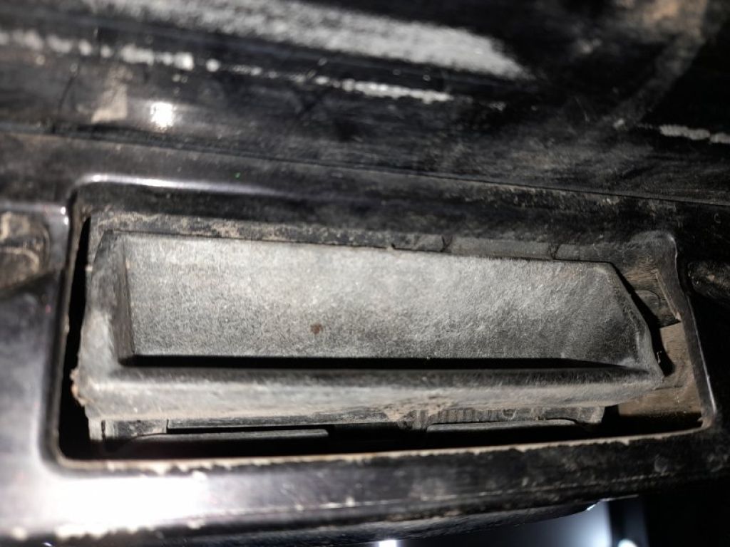 GJ6A-56-8C0N | Ручка двери багажника MAZDA CX-7 06-12