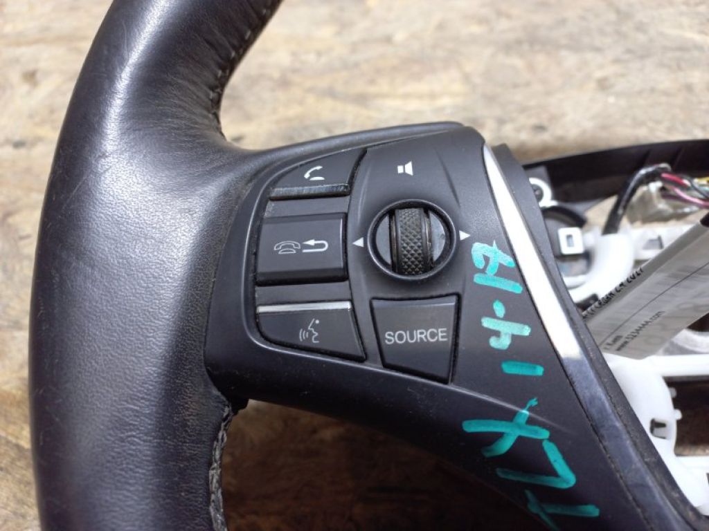 35880-TZ3-A01 | Кнопки на руль ACURA TLX 14-17 - Фото 2