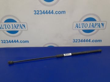Амортизатор капоту TOYOTA CAMRY 50 12-15
