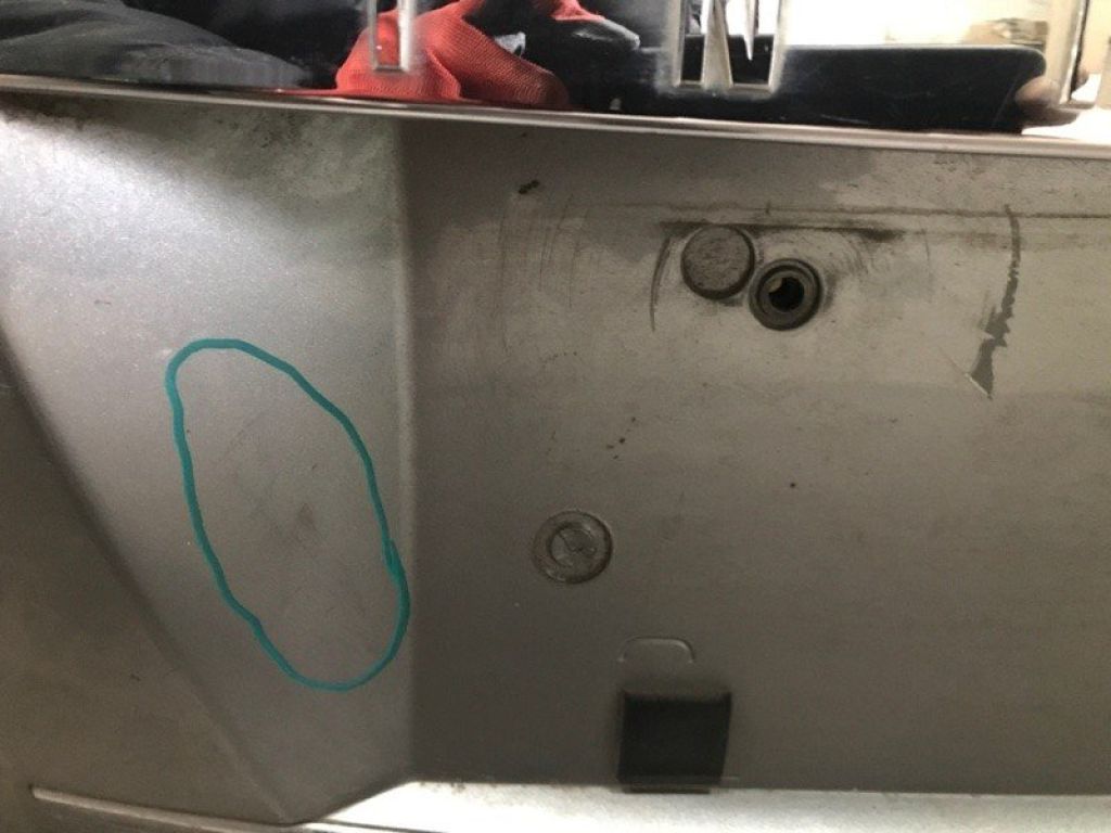 90010-CL91B | Крышка багажника INFINITI FX S50 03-08 - Фото 5