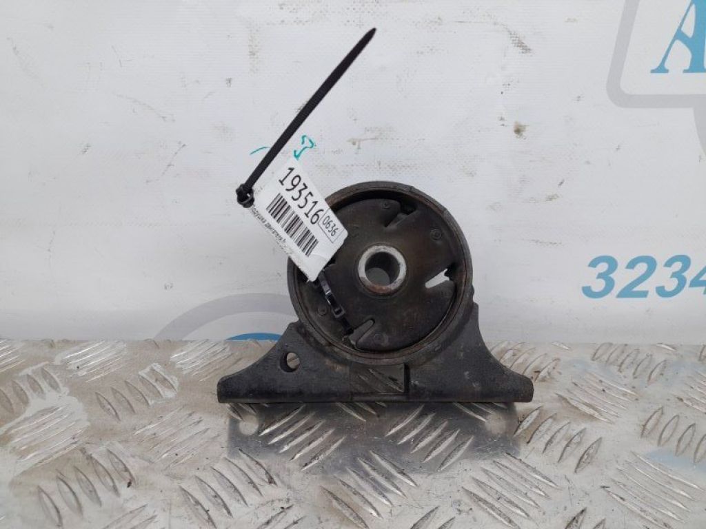MR589152 | Подушка двигуна передн. MITSUBISHI GALANT 03-12