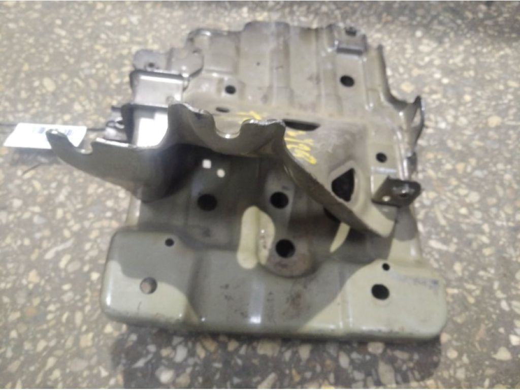 60630-T2A-A00ZZ | Полка аккумулятора ACURA TLX 14-17 - Фото 3