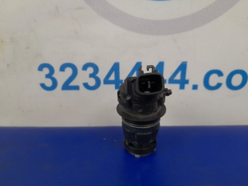 85330-AE010 | Насос омывателя стекла TOYOTA SIENNA 03-10 - Фото 4