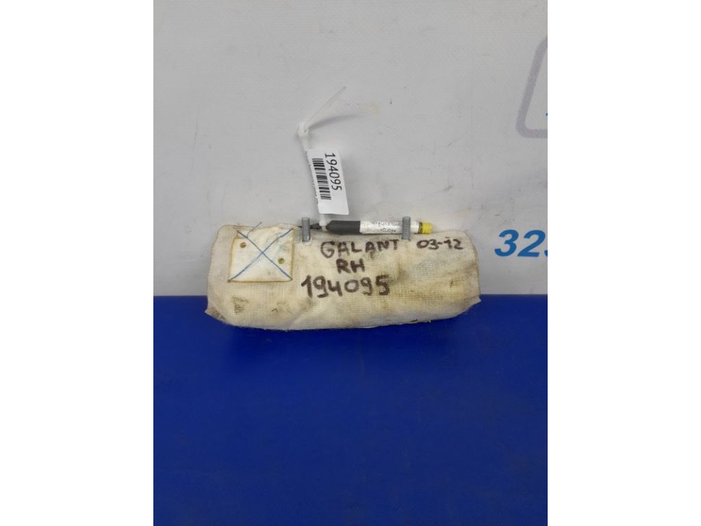 7030A098 | Подушка безопасности в сиденье прав. MITSUBISHI GALANT 03-12