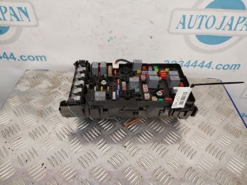 Блок предохранителей моторный отсек MERCEDES R-CLASS W251 05-13