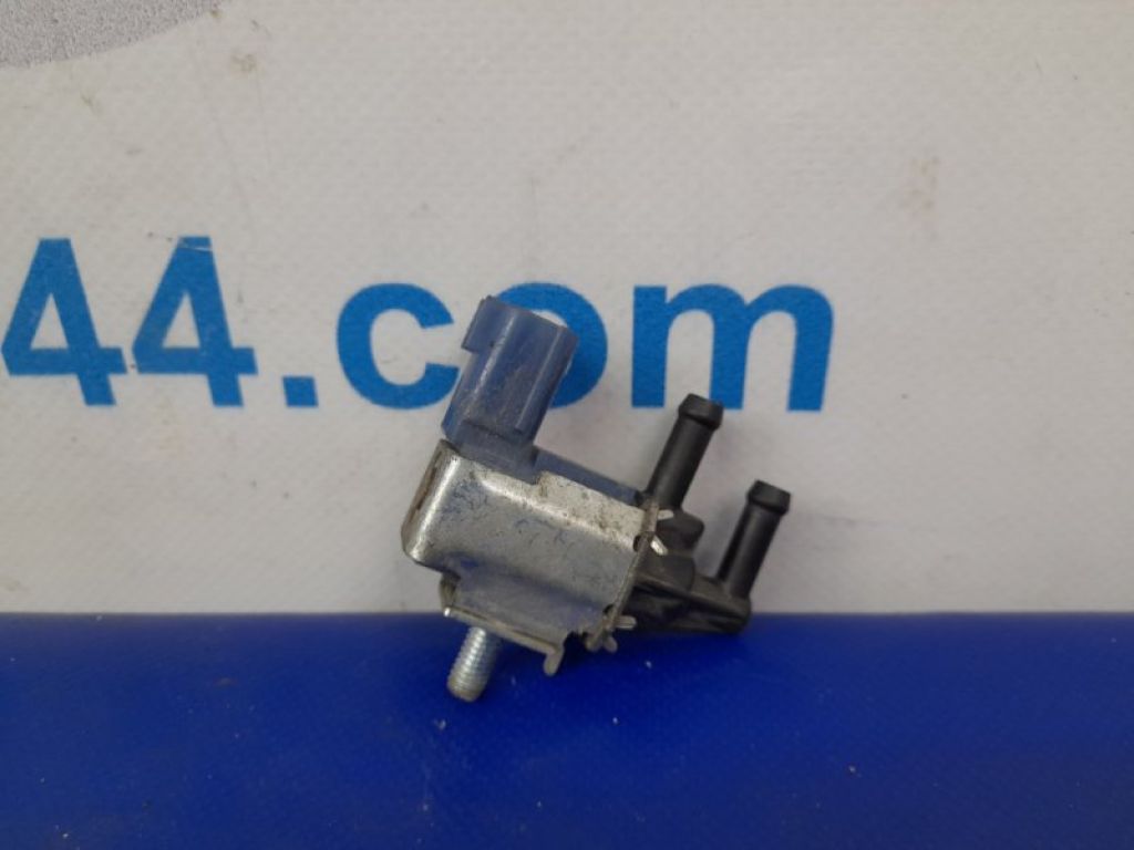 14930-AH10A | Клапан електромагнітний (вакуумний) NISSAN X-TRAIL T30 01-07 - Фото 2