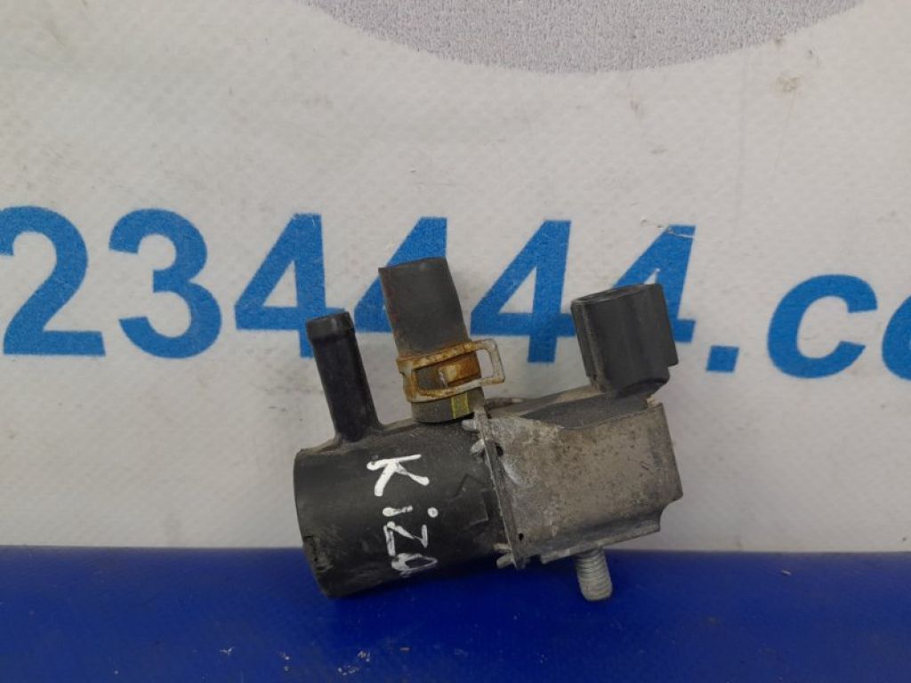 18117-78K00 | Клапан абсорбера SUZUKI KIZASHI 09-14 - Фото 2