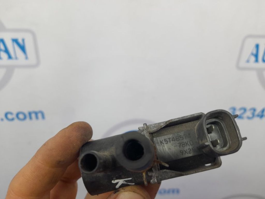 18117-78K00 | Клапан абсорбера SUZUKI KIZASHI 09-14 - Фото 3