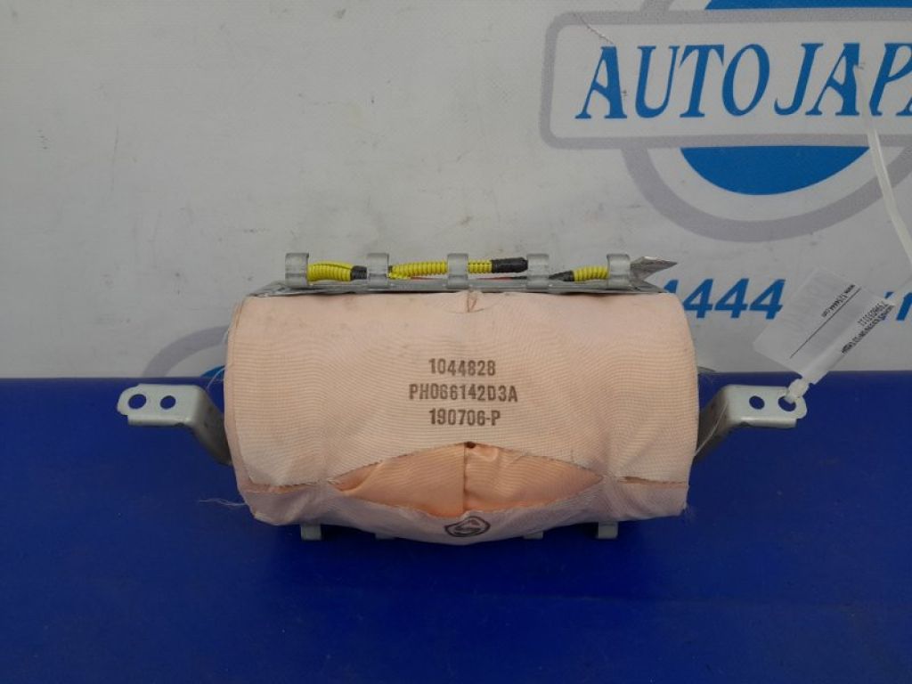 73960-33111 | Подушка безопасности пассажира передн. прав. LEXUS ES350 06-12