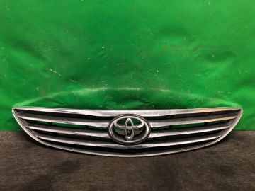 Решетка радиатора TOYOTA CAMRY 30 02-06