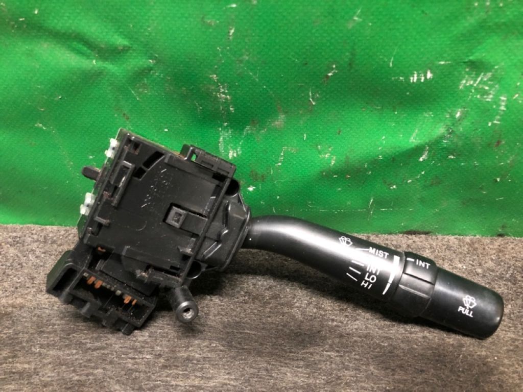 84652-06091 | Підрульовий перемикач прав. TOYOTA CAMRY 30 02-06