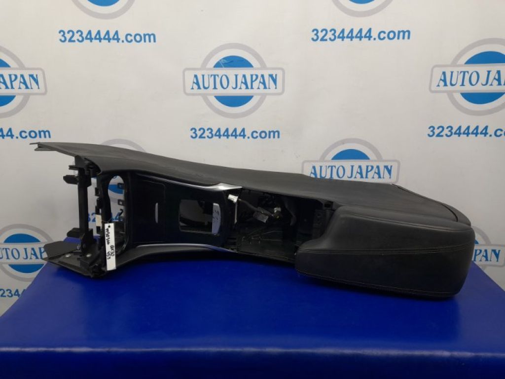 96910-5DK0C | Підлокітник INFINITI QX30 16-20