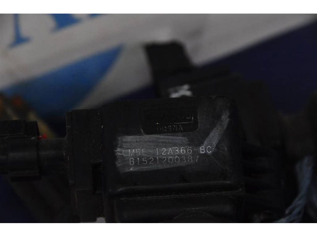 CM5E-12A366-BC | Катушка зажигания FORD FOCUS 10-18 - Фото 3