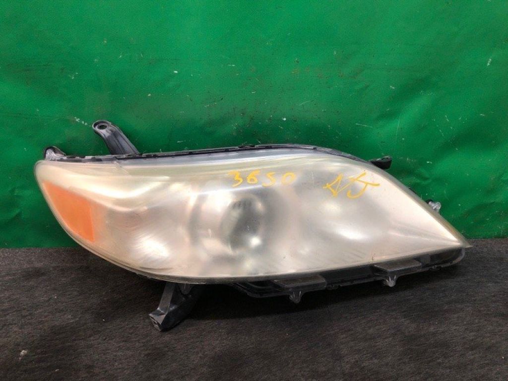 81110-08030 | Фара передн. прав. TOYOTA SIENNA 11-16