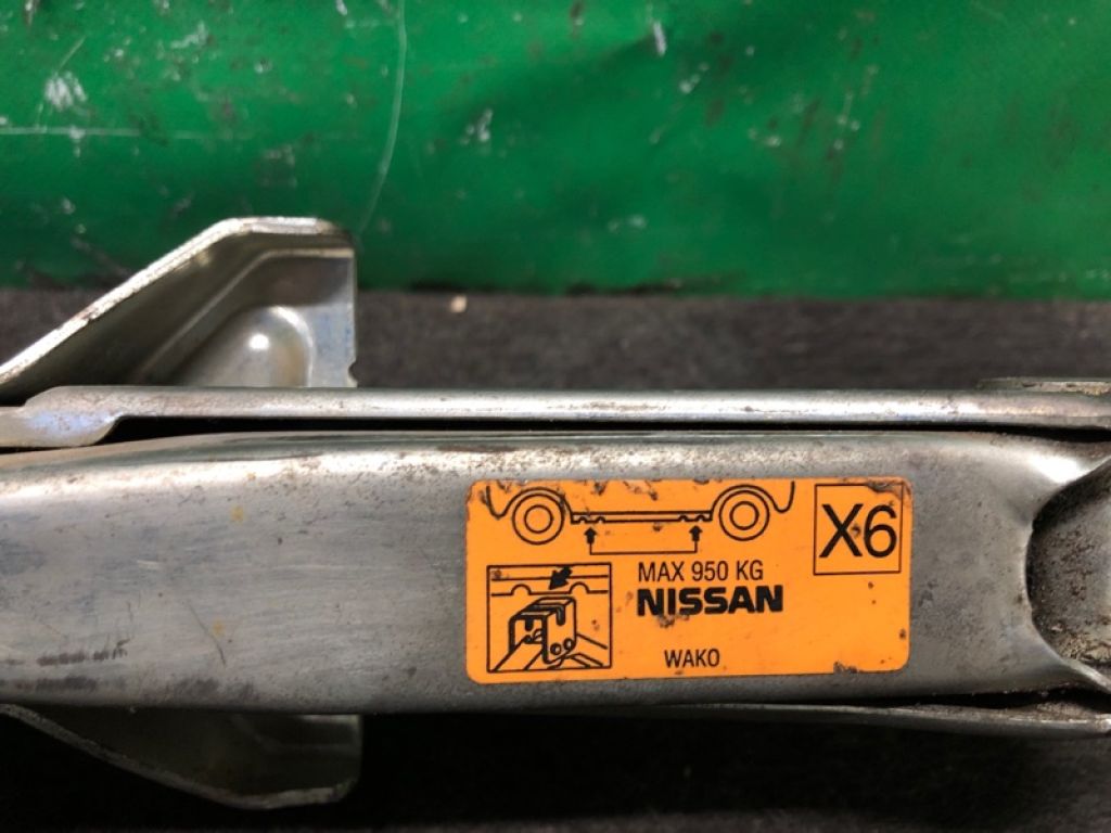 Домкрат NISSAN - Фото 2