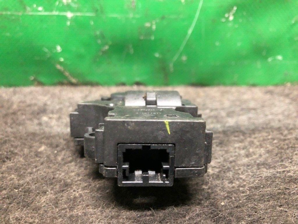 27740-5DA0B | Моторчик заслінки пічки INFINITI QX30 16-20 - Фото 4