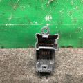 25411-1KL5A | Кнопка стеклоподъемника задн. NISSAN JUKE 10-19 - Превью 3
