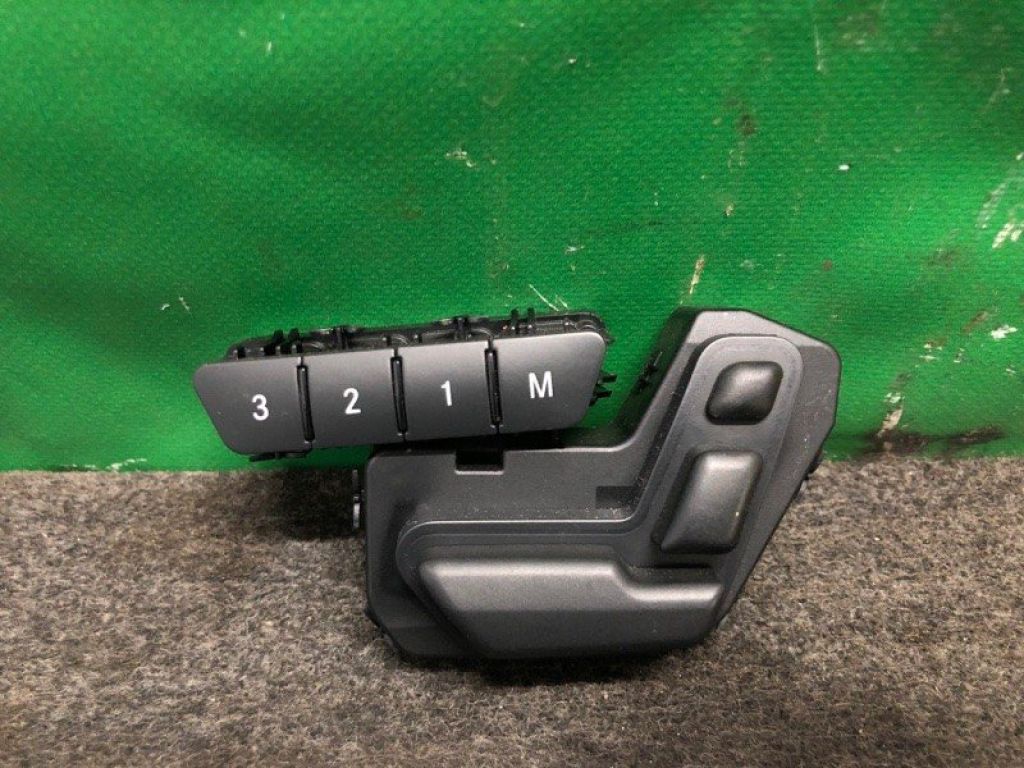 25490-5DA0C | Блок кнопок пам'яті сидінь передн. прав. INFINITI QX30 16-20