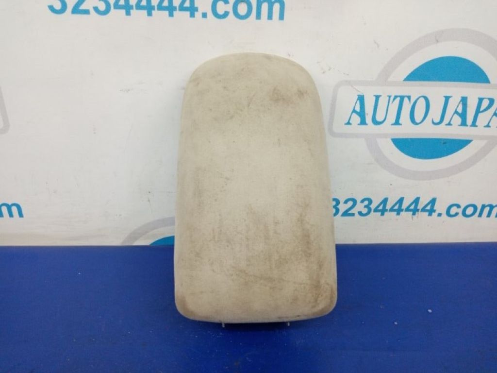Подлокотник NISSAN LEAF 10-17
