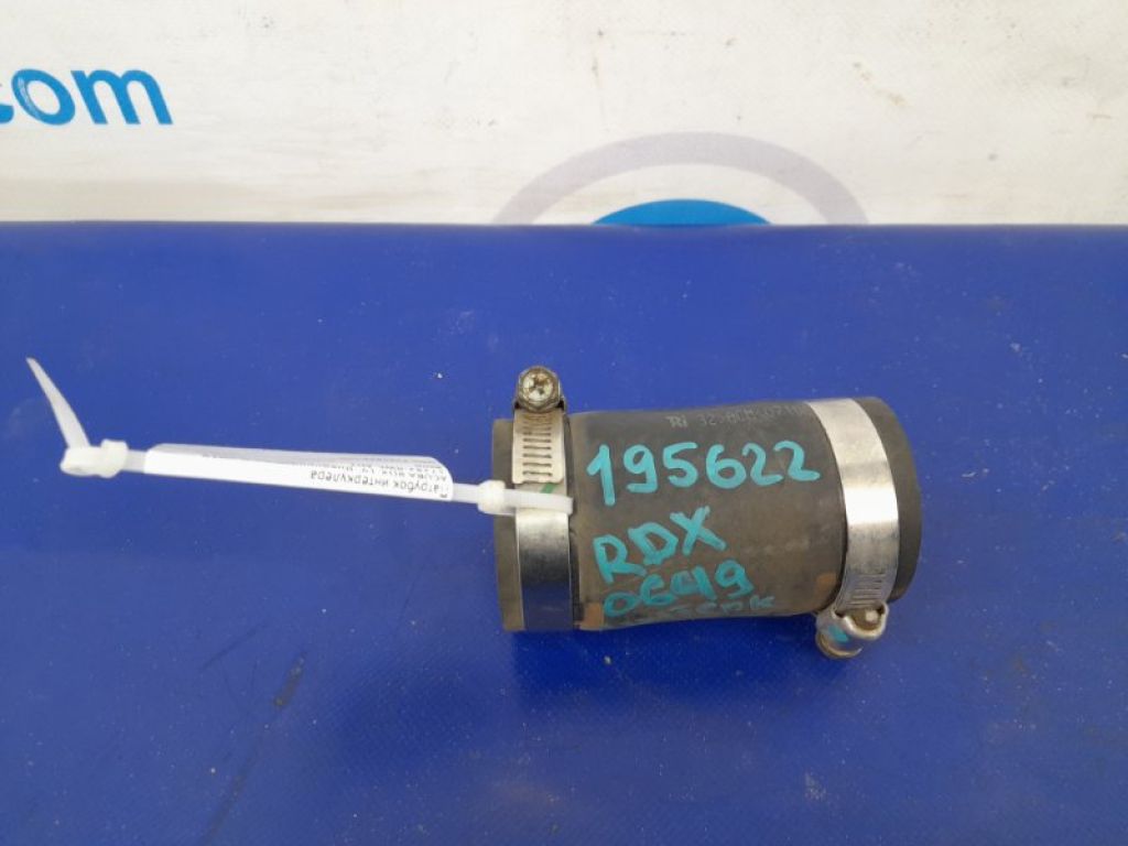 17282-RWC-A01 | Патрубок інтеркулера ACURA RDX 19-