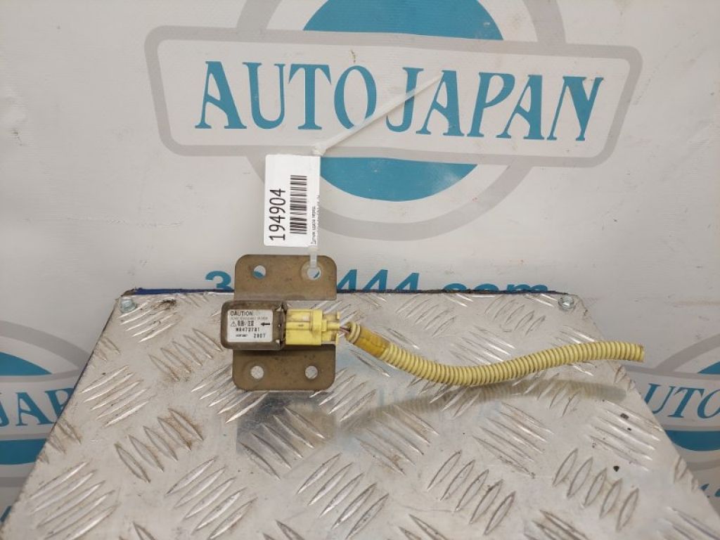 MR472781 | Датчик удару передн. MITSUBISHI PAJERO 99-06