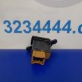 35600-STX-A02ZA | Кнопка обогрева сидений прав. ACURA MDX (YD2) 06-13 - Превью 2