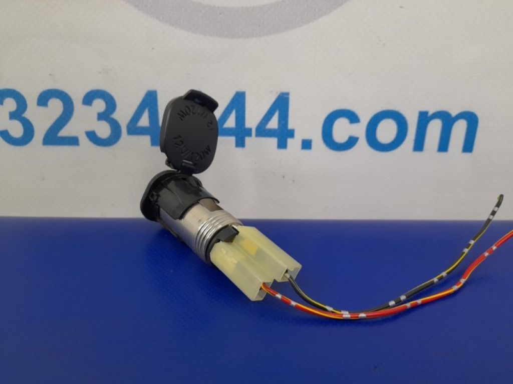 Прикуриватель SUBARU FORESTER SH 07-12 - Фото 3