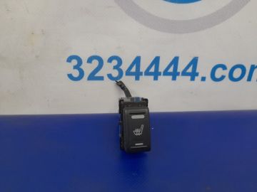 Кнопка обогрева сидений INFINITI QX56 / TITAN / ARMADA 04-16