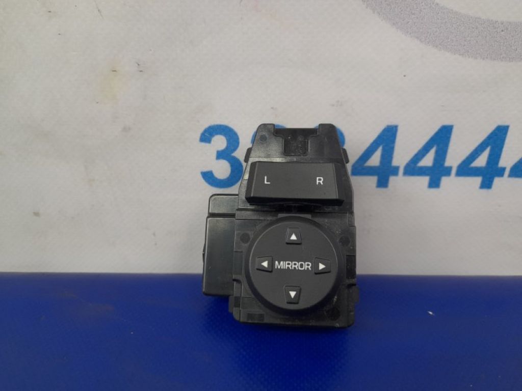 93573-F20104X | Блок керування дзеркалами HYUNDAI ELANTRA AD 16-