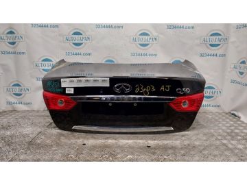 Крышка багажника INFINITI Q50 15-20