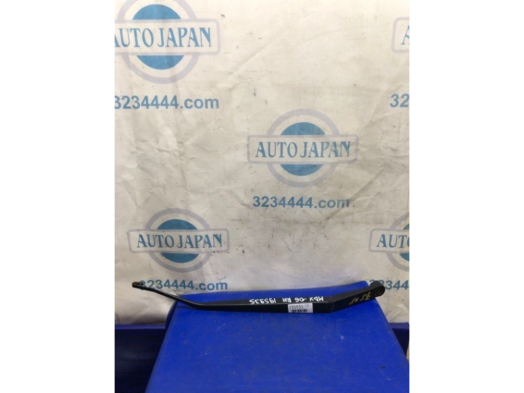 76610-S3V-A02 | Поводок стеклоочистителя передний прав. ACURA MDX (YD1) 00-06